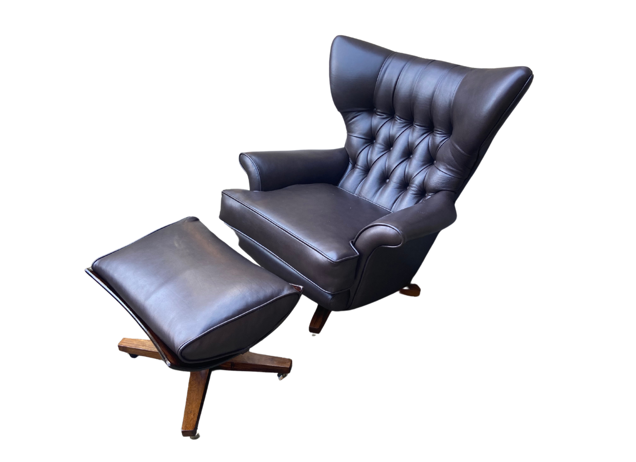Blofeld Villain Chair 2