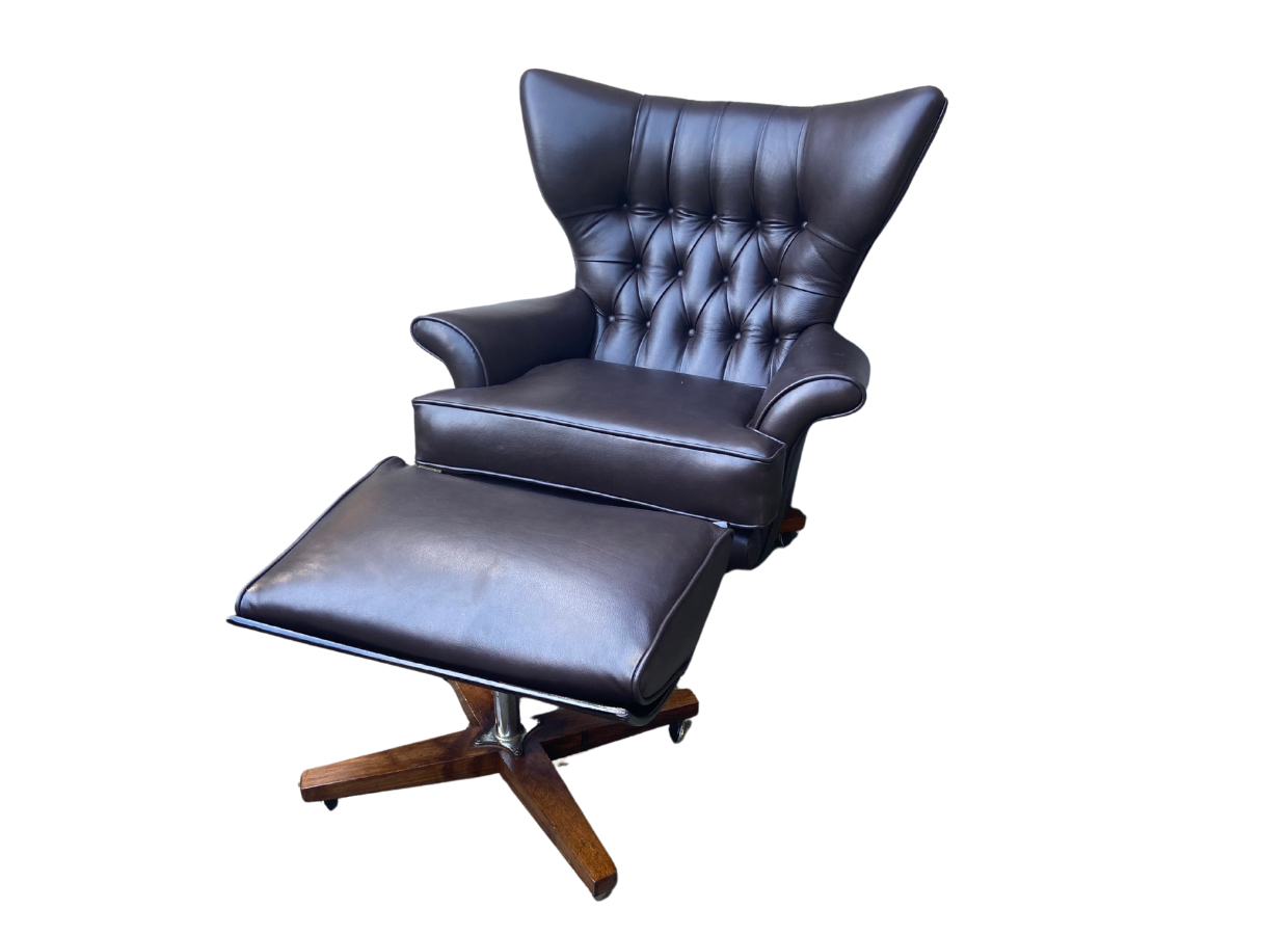 Blofeld Villain Chair 3